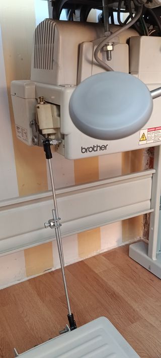 Máquina coser industrial Brother puntada recta