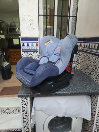 Silla de coche para bebé Prenatal 0-18kg.