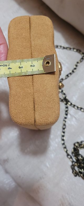 Bolso cartera con cadena