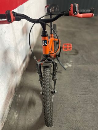Bicicleta infantil naranja Btwin