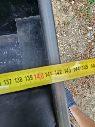 Cajón de hierro coche pika