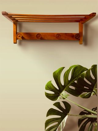 Perchero vintage madera estante y 4 colgadores