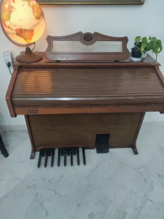 Pianoforte verticale Organo Viscount Colorado