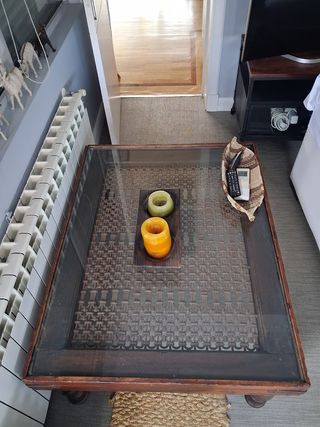 Mesa de Centro Baja con Reja India