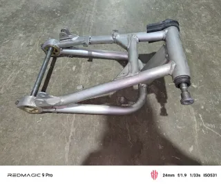 Basculante Kawasaki ZRX 1100