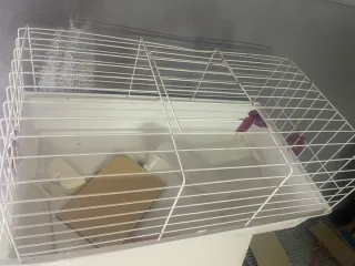 Jaula para mascotas blanca