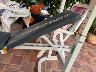 Banco de ejercicios BH Fitness 500