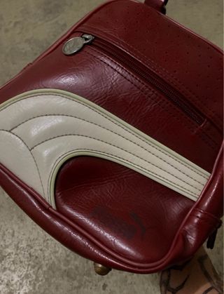 Bolso Puma Rojo y Blanco