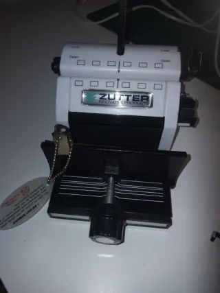 Zutter Encuadernadora Manual y Anillas SIN ESTRENA