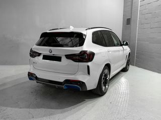 BMW iX3 Elécrtico de 286CV del 2022