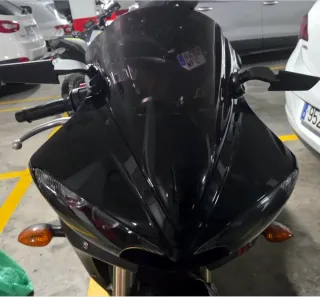 Yamaha YZF R6 2006 Negra