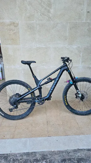 Canyon Spectral 6.0 AL nera