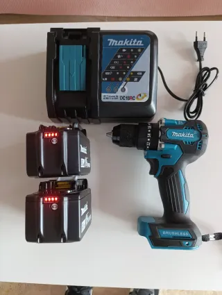 Taladro Makita DDF487 + 2 Baterías 18V 9Ah