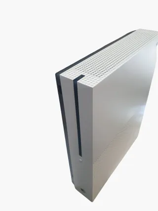 Xbox One S Blanca + Caja