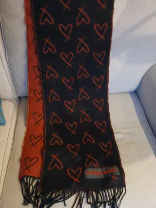 Bufanda Victoria's Secret Corazones