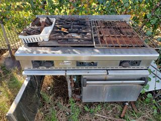 Cocina de gas industrial