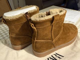 Botas Zara piel borreguillo T39
