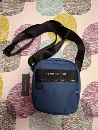 Bolso bandolera Tommy Hilfiger azul