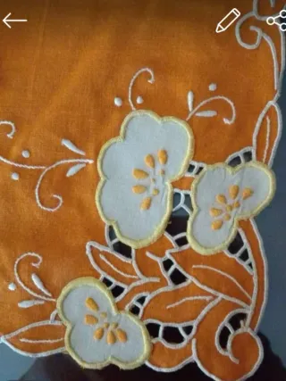 Lote 2 manteles individuales bordados