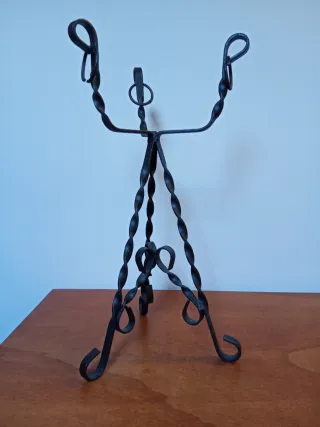 Coppia treppiedi ferro battuto