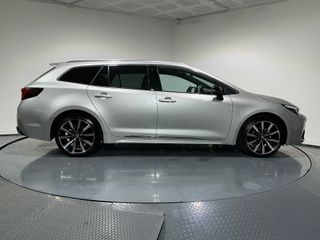 Toyota Corolla 140h TS STYLE EDITION