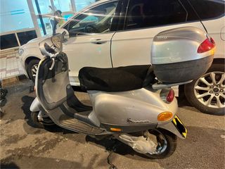 OFERTA!! Piaggio Vespa ET2 50cc Carb Plata