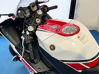 Yamaha YZF R1 50th Ed. Limitada 2000 Nº 427