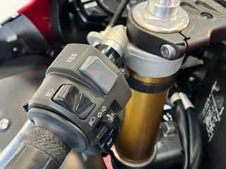 Yamaha YZF R1 50th Ed. Limitada 2000 Nº 427