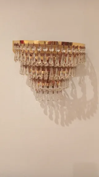 Pareja de apliques de cristal vintage dorados