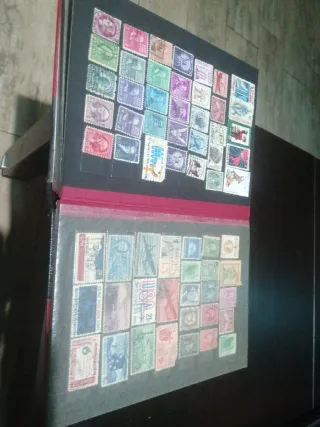 Album francobolli pieno