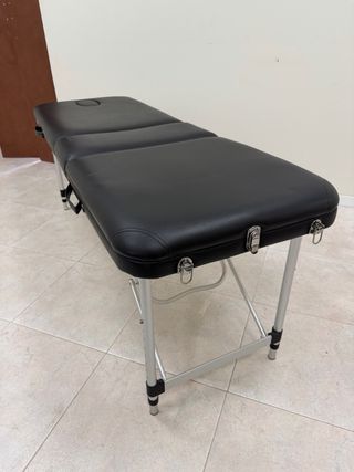 Camilla masaje o tatuaje