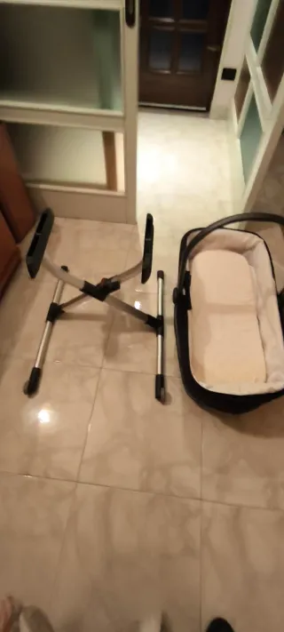 Navicella Inglesina con Stand Up