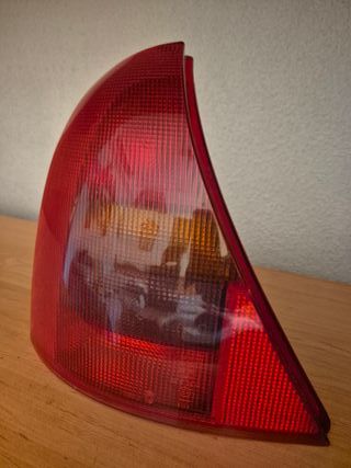 Piloto Trasero Izquierdo Renault Clio II Fase I