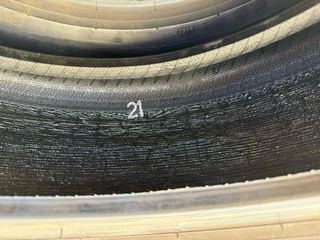 Neumáticos Pirelli 235/55/18 100V