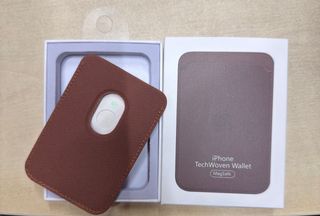 Portafoglio iPhone wallet TechWoven MagSafe