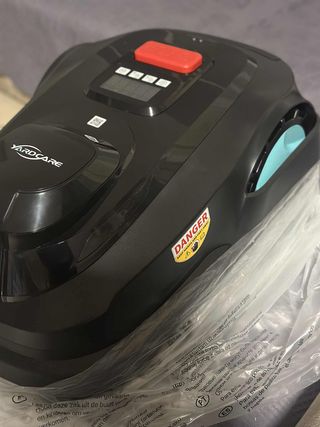 Robot Tagliaerba Senza Filo 1600 m²