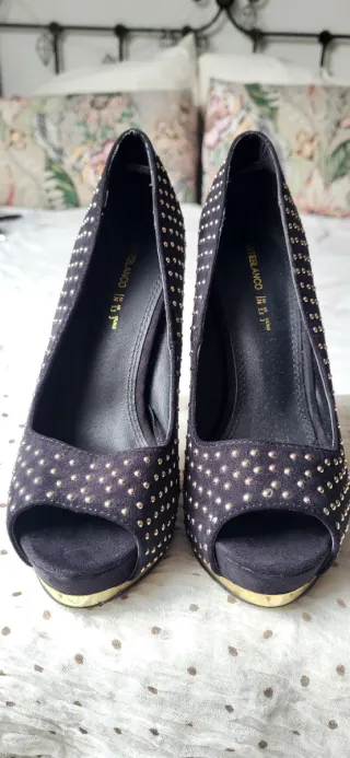 Zapatos de tacon fiesta, negro y dorado 1 uso