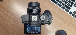 Cámara Sony Alpha 7R III