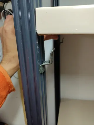 Estantería Metálica Beige y Negra