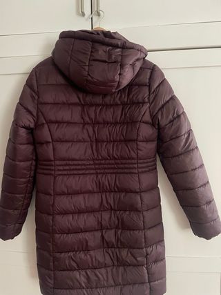 Abrigo plumífero granate Primark
