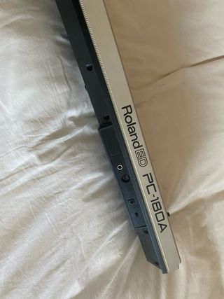 Teclado MIDI Roland PC-180A