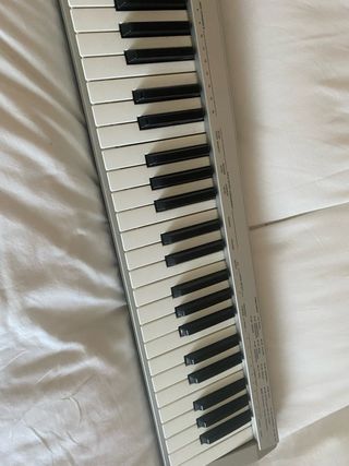 Teclado MIDI Roland PC-180A