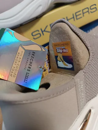 Skechers talla 37.5 beige/dorado