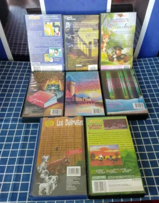 8 VHS INFANTILES PELÍCULAS