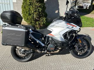 KTM 1290 Super Adventure S 2024