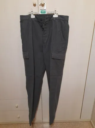 Pantalones Chinos Springfield y Ferratti.