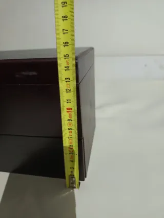 Caja de madera para guardar relojes(relojes inclui