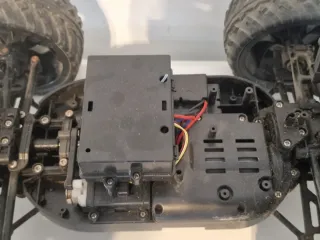 Coche teledirigido RC 1:10 K-Storm