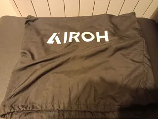 Casco Airoh Wraap Reloaded