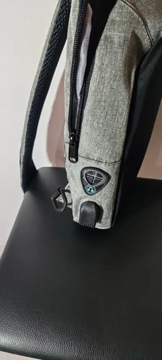 Borsello monospalla unisex nero/grigio